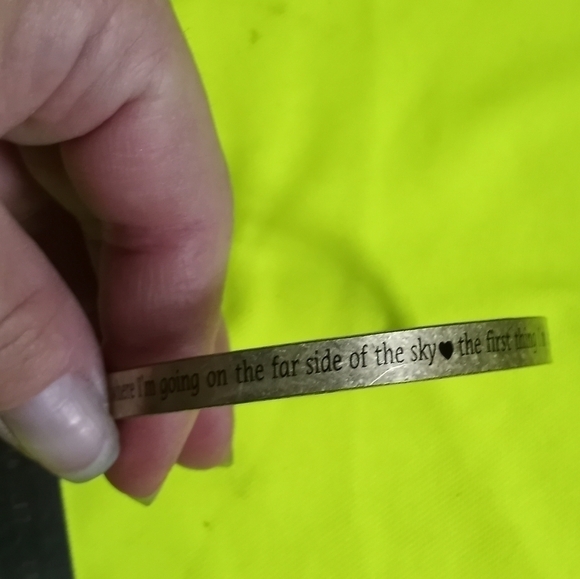 Vintage Jewelry - Goldtone Bangle bracelet 2.5 i.d. sayings positivity
